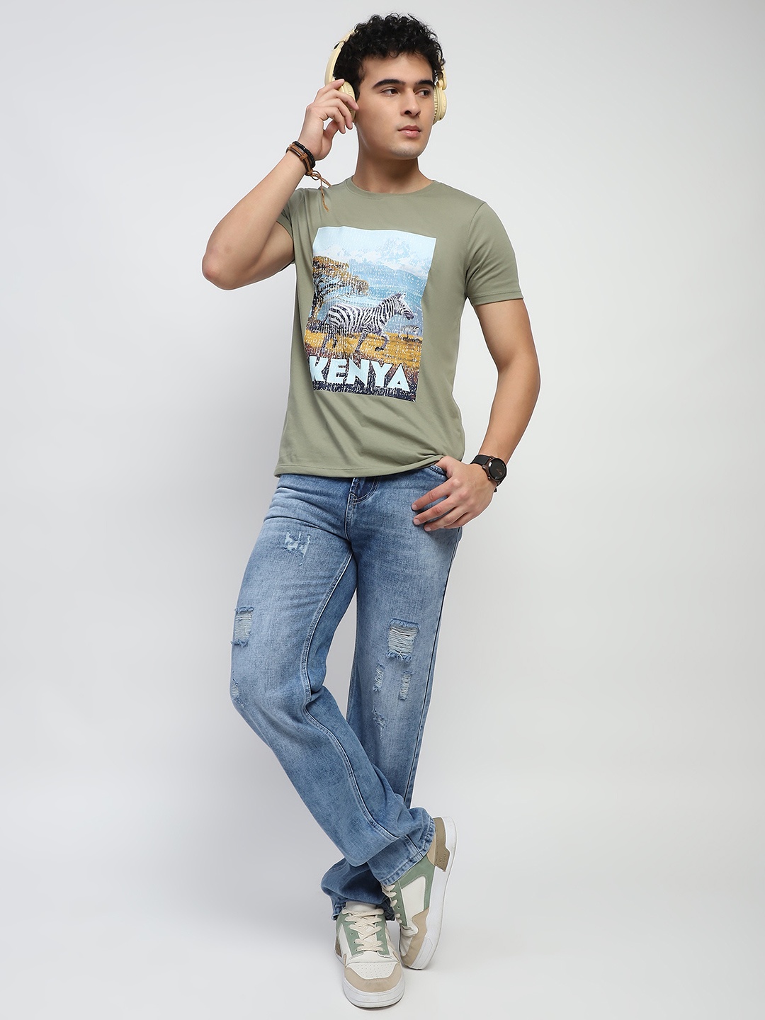 

Global Republic Men Photographic Printed T-shirt, Green