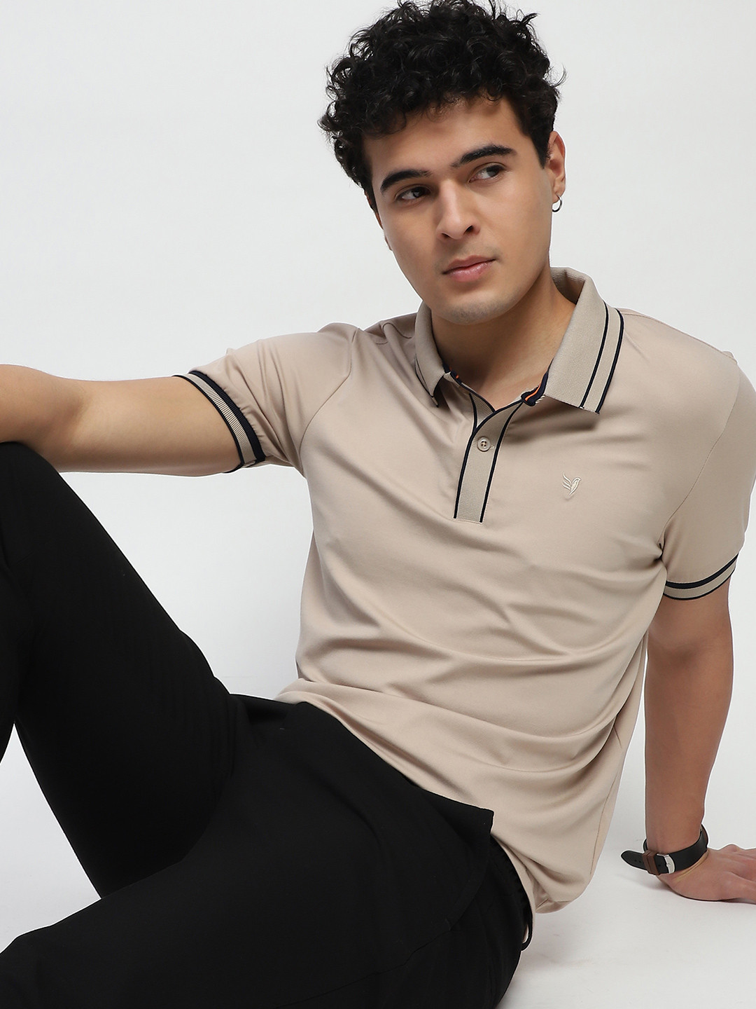

Global Republic Men Polo Collar T-shirt, Beige