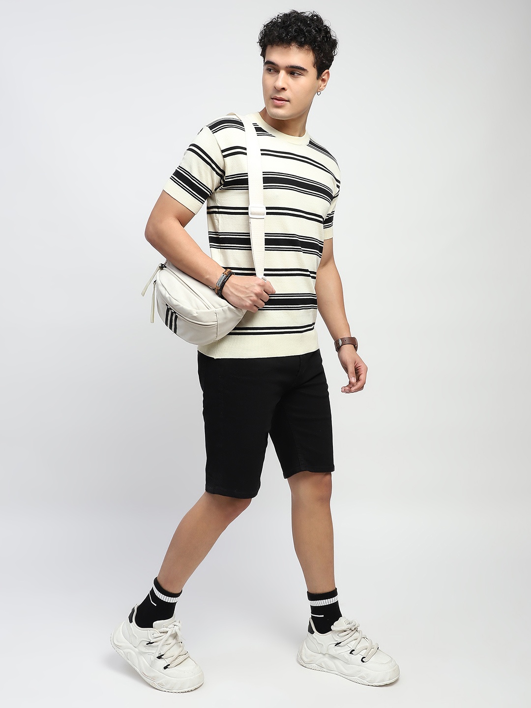 

Global Republic Men Striped T-shirt, Off white