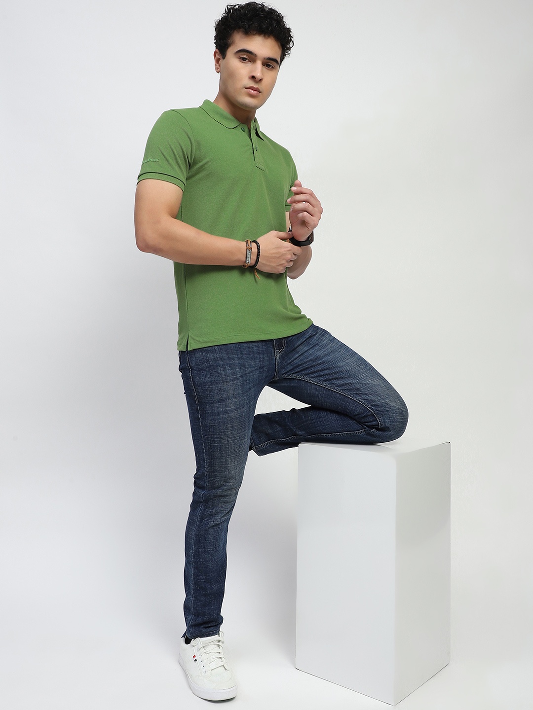 

Global Republic Men Polo Collar T-shirt, Green