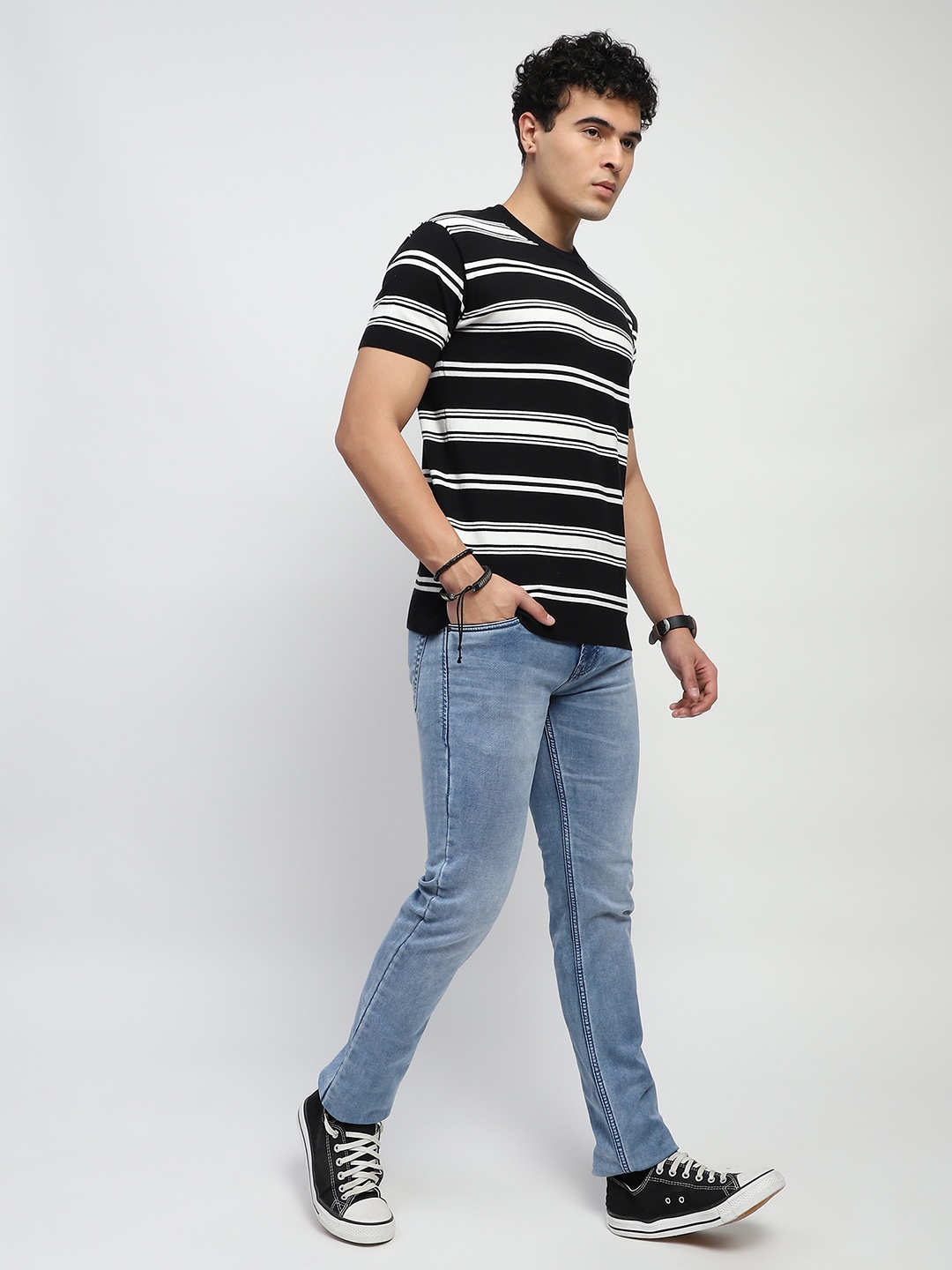 

Global Republic Men Striped T-shirt, Black