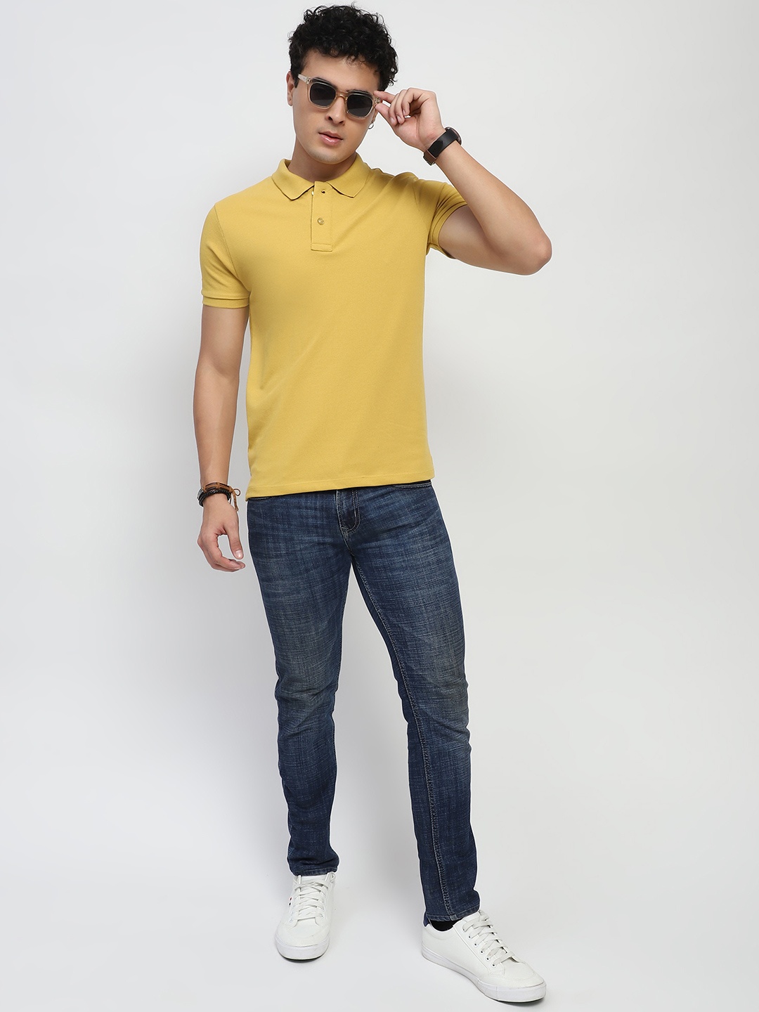 

Global Republic Men Polo Collar T-shirt, Yellow