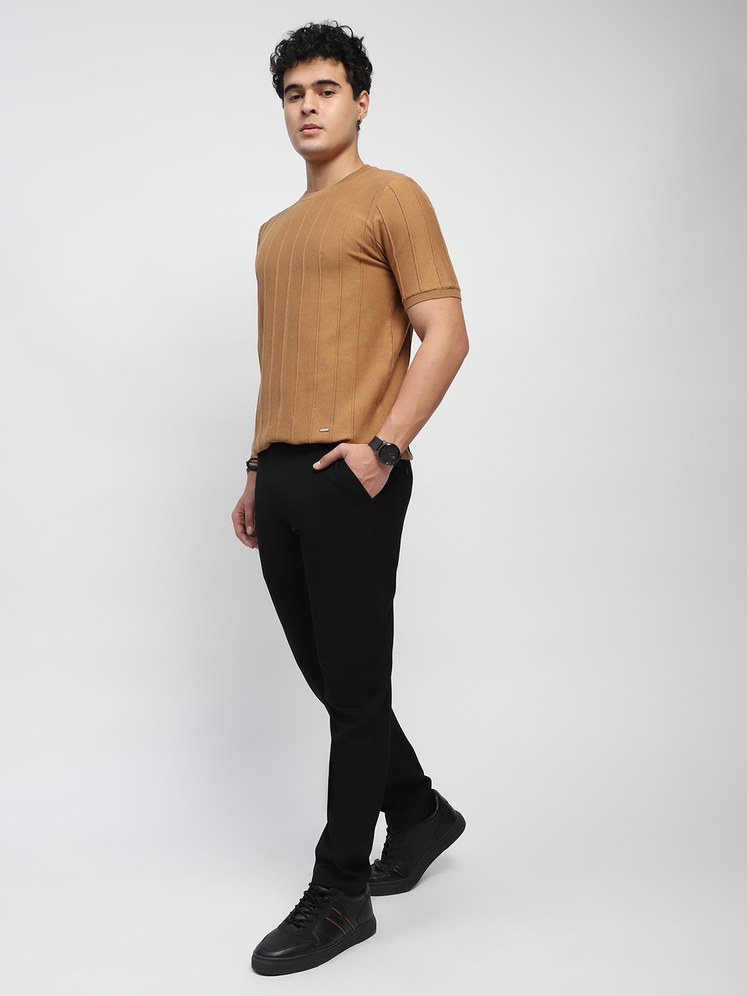 

Global Republic Men Self Design T-shirt, Khaki