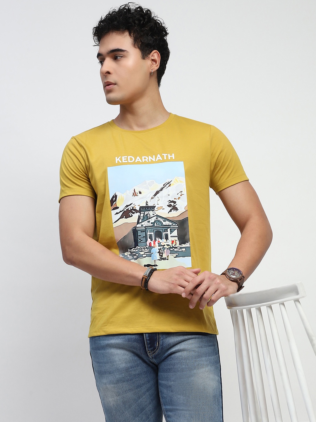

Global Republic Men Printed Graphic Print T-shirt, Yellow