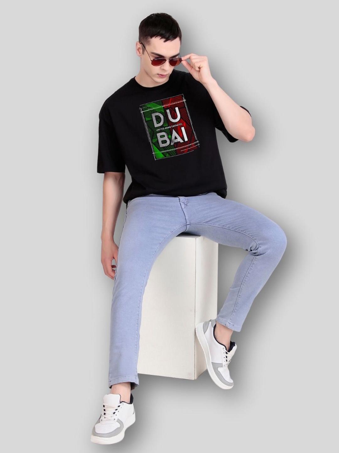 

FLYIND VOGUE OUTFIT Men Printed Bio Finish Applique T-shirt, Black
