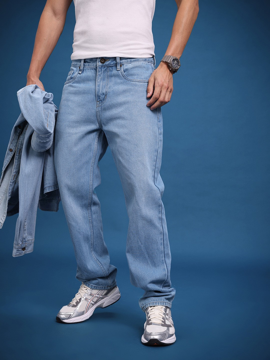 

The Roadster Lifestyle Co. Men Straight Fit Jeans, Blue