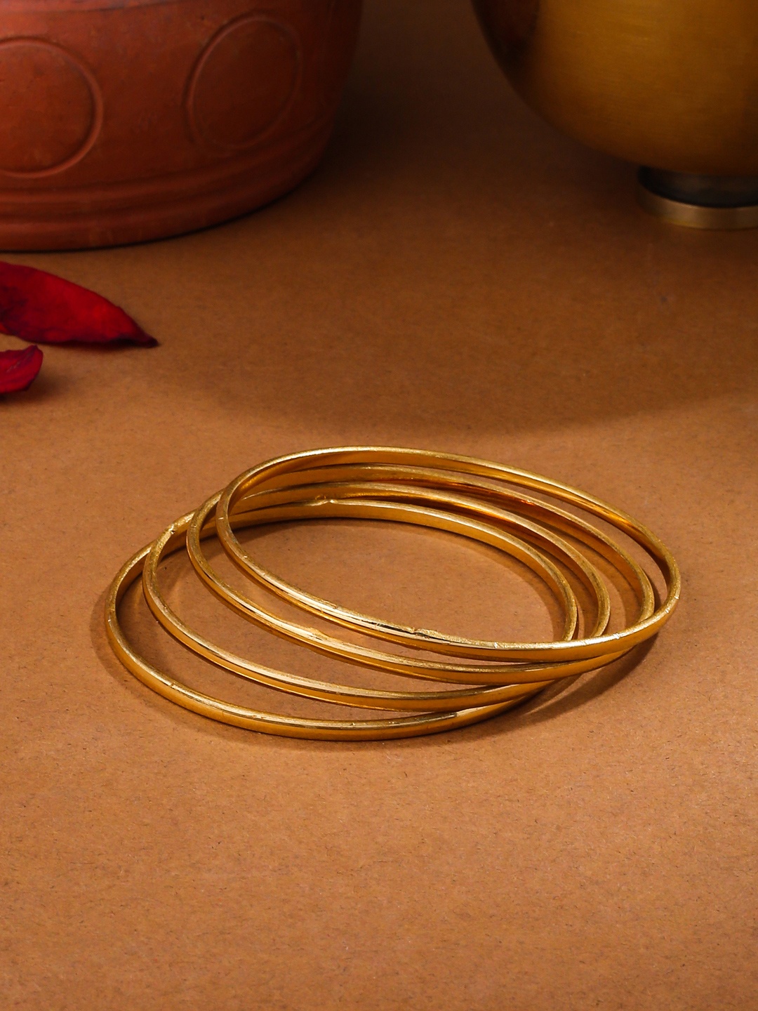 

Anouk Women Set of 4 Gold Plated Bangles