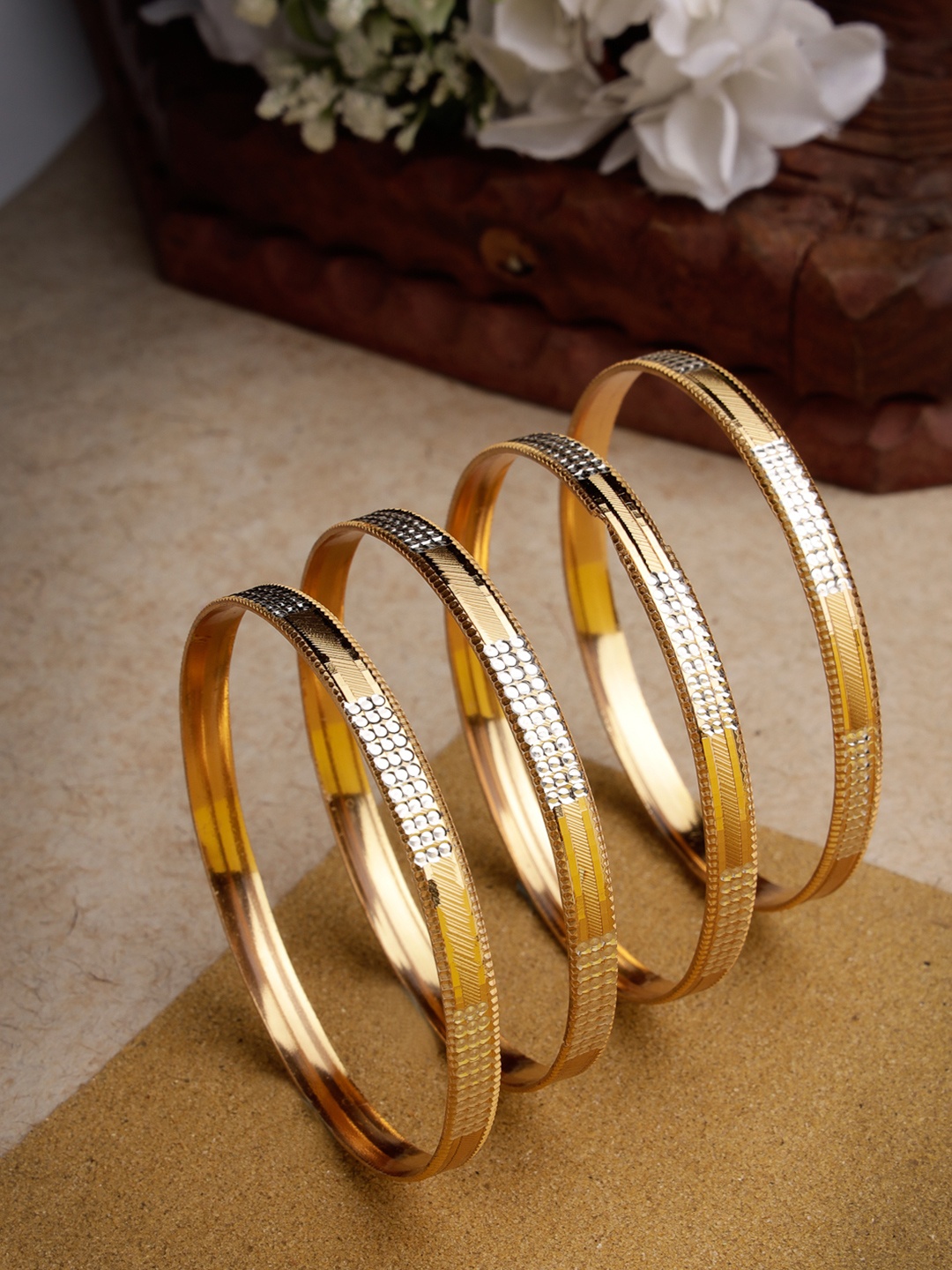 

Anouk Women Set of 4 Gold Plated CZ Studded Bangles