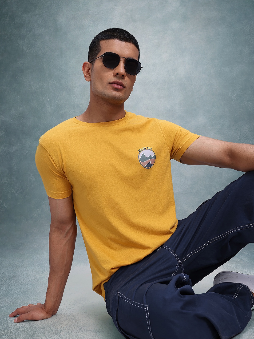 

The Roadster Lifestyle Co. Men Printed T-shirt, Mustard