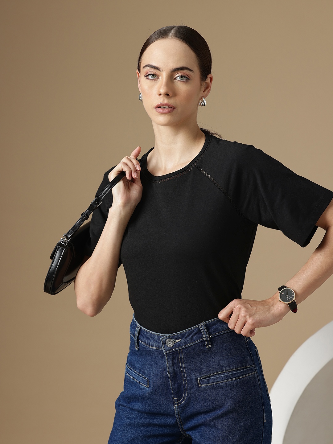

Chemistry Raglan Sleeves Top, Black