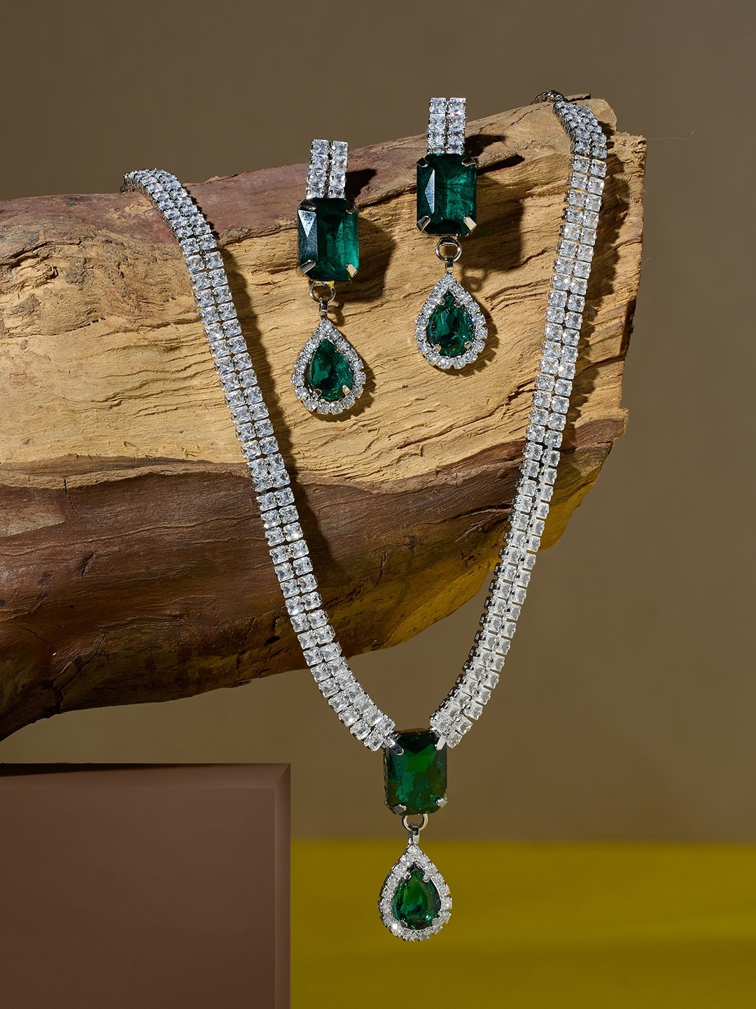 

Zaveri Pearls Sliver Plated Austrian Diamonds Studded Jewellery Set, Silver