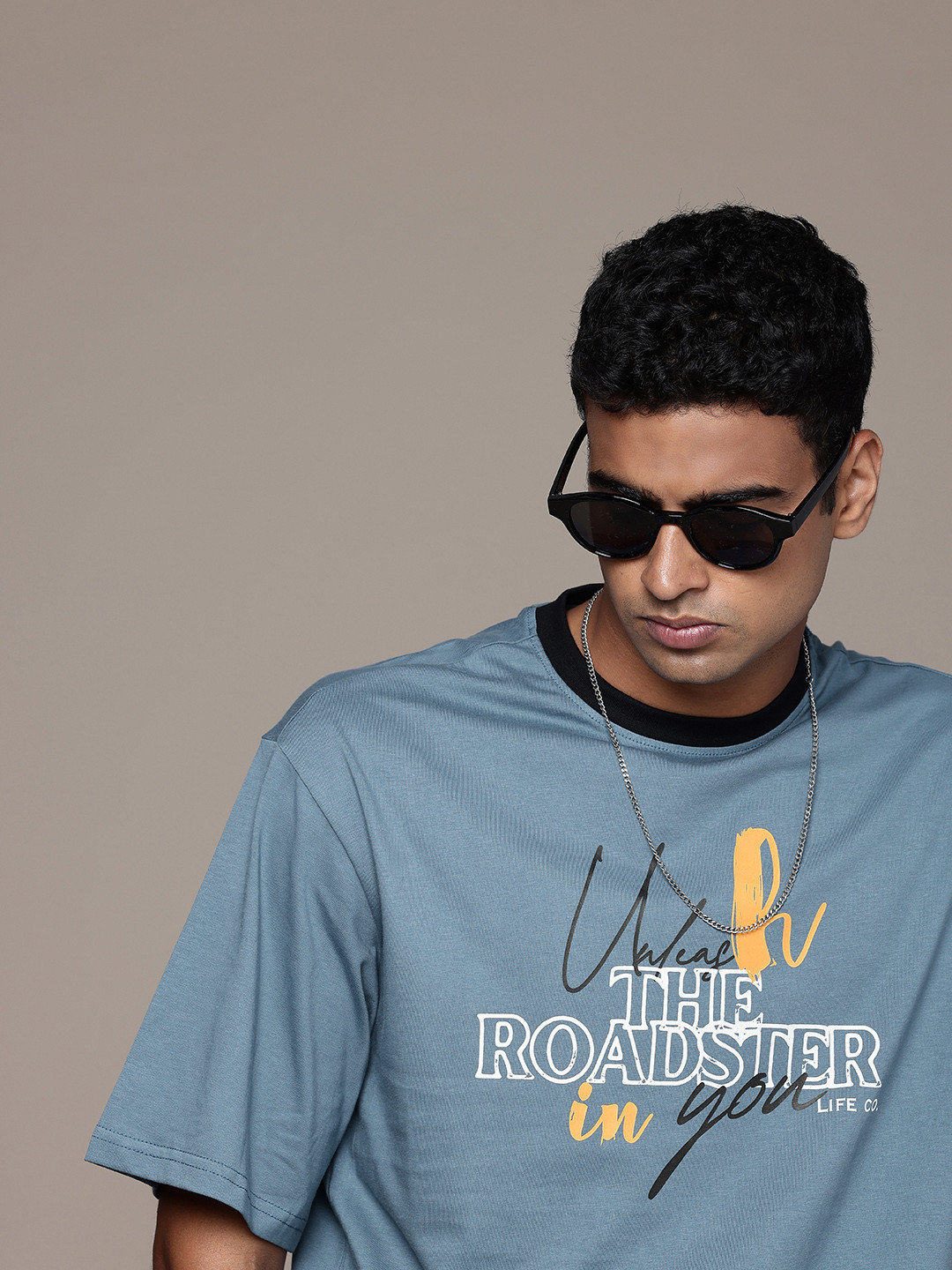 

The Roadster Lifestyle Co. Printed Drop-Shoulder Sleeves Relaxed Fit Pure Cotton T-shirt, Blue