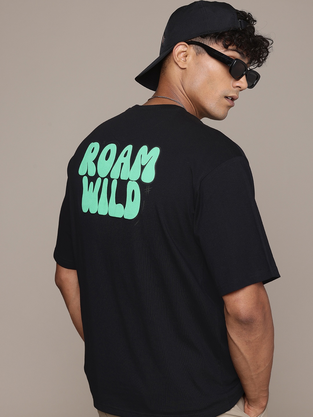 

The Roadster Lifestyle Co. Printed Drop-Shoulder Sleeves Relaxed Fit Pure Cotton T-shirt, Black