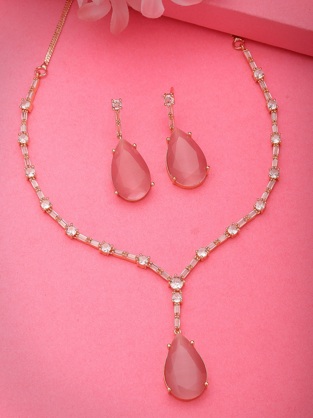 

DressBerry Rose Gold-Plated Artificial Stone Studded Jewellery Set