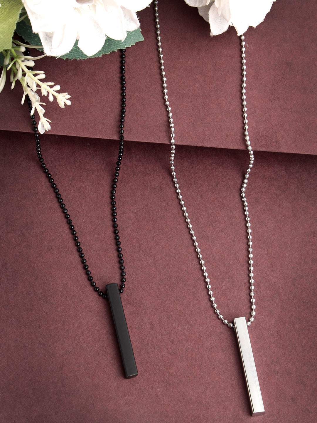 

Roadster Men Pack of 2 Bar Pendant, Silver
