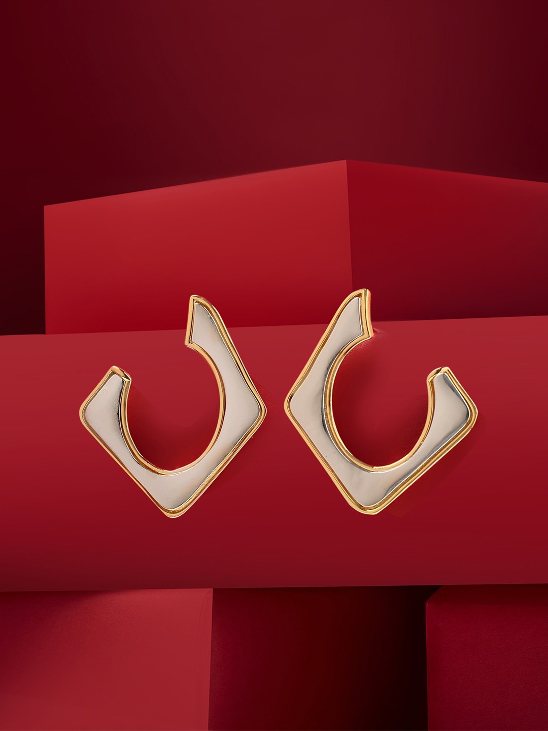 

Zaveri Pearls Contemporary Studs Earrings, Gold