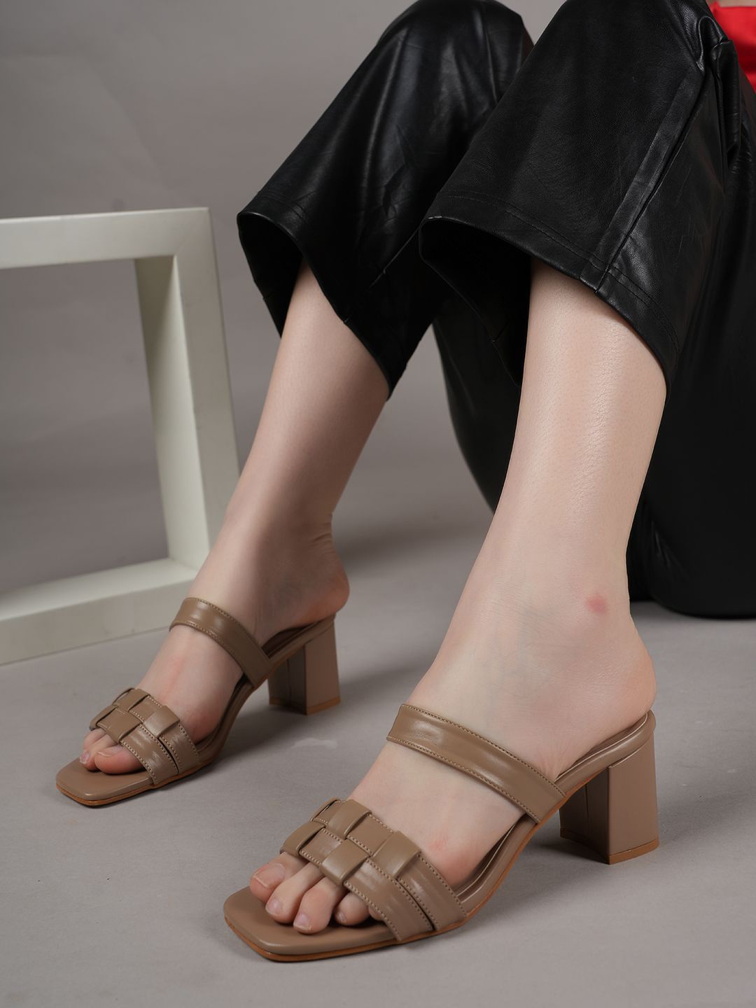 

DressBerry PU Party Block Sandals with Buckles, Beige