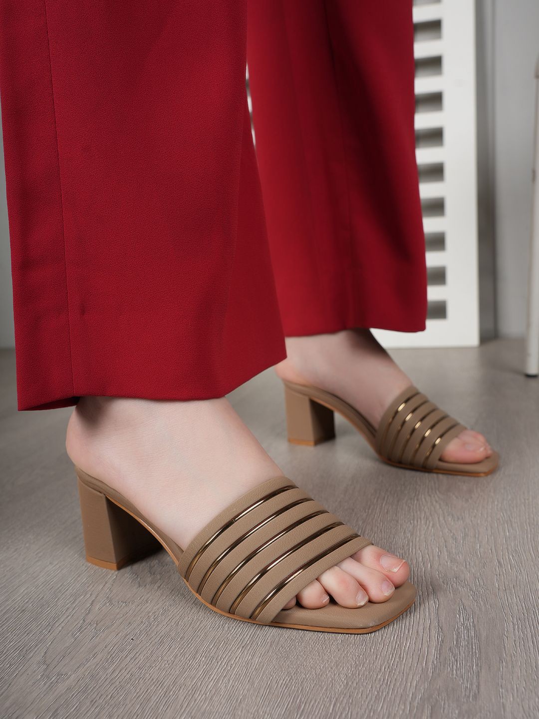 

DressBerry PU Party Block Sandals, Beige