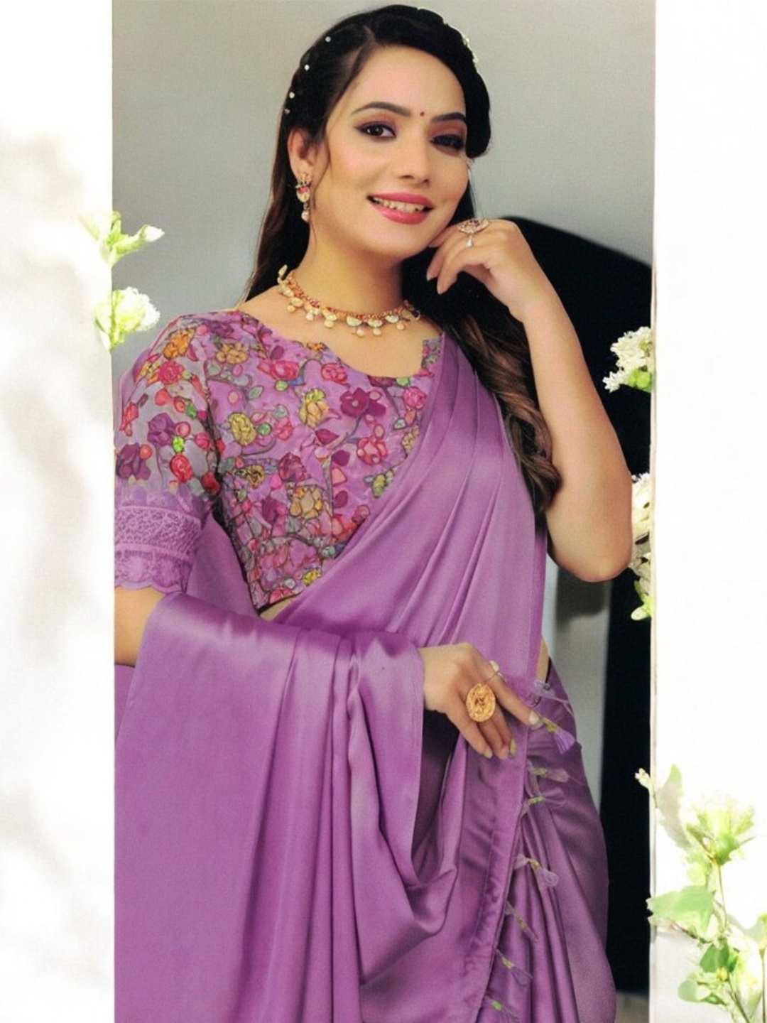 

SHOPPKEE Sequinned Banarasi Saree, Purple