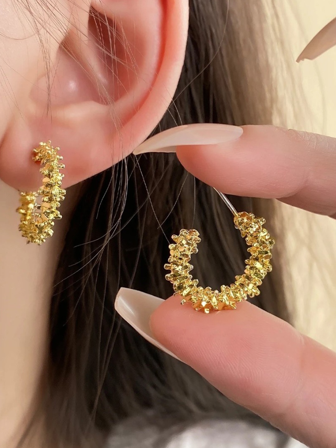 

YU FASHIONS Gold-Plated Stainless Steel C Shaped Irregular Twisted Hoop Earrings
