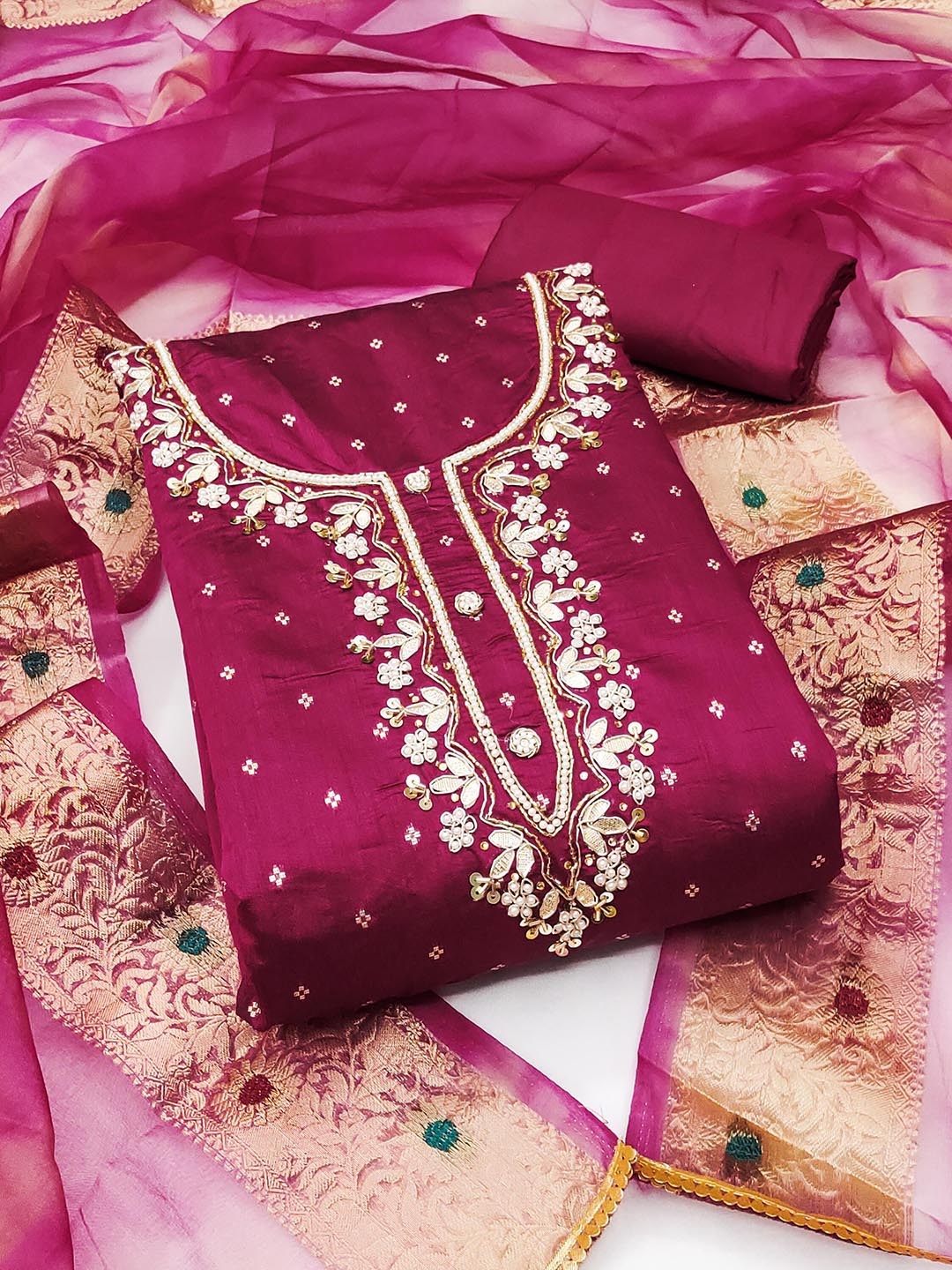 

SHADOW & SAINING Floral Woven Design Beads & Stones Jacquard Semi-Stitched Dress Material, Magenta