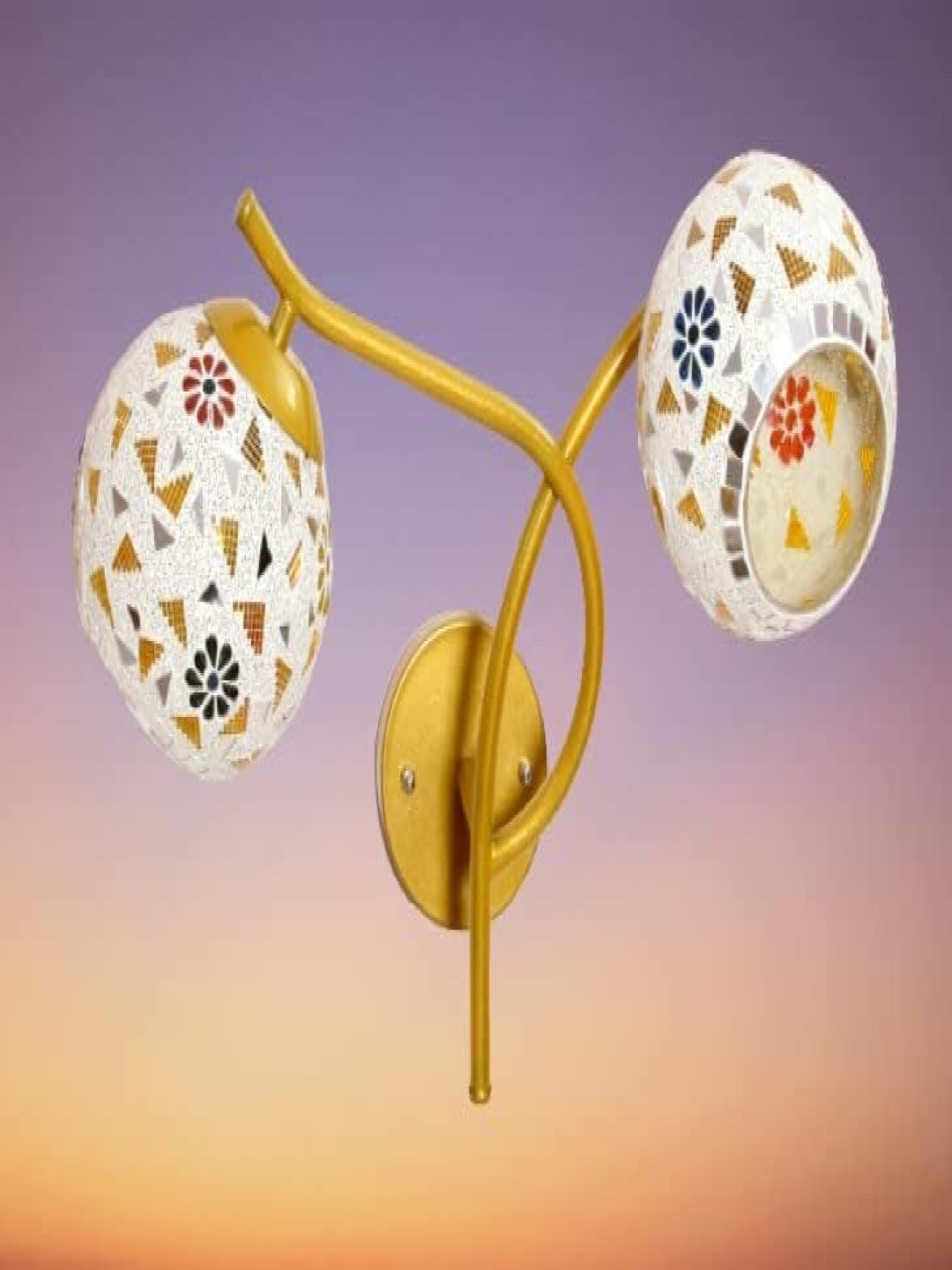 

KINIS Gold-Toned & White Printed Metal Traditional Cylinder Shaped Wall Lamp