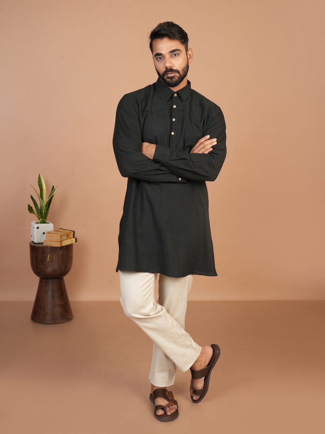 

Inkriti Shirt Collar Organic Cotton Short Pathani Straight Kurta, Black