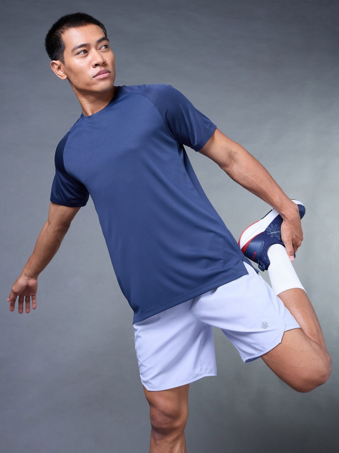 

CULT Men Training Sculpted Comfortech T-shirt, Navy blue