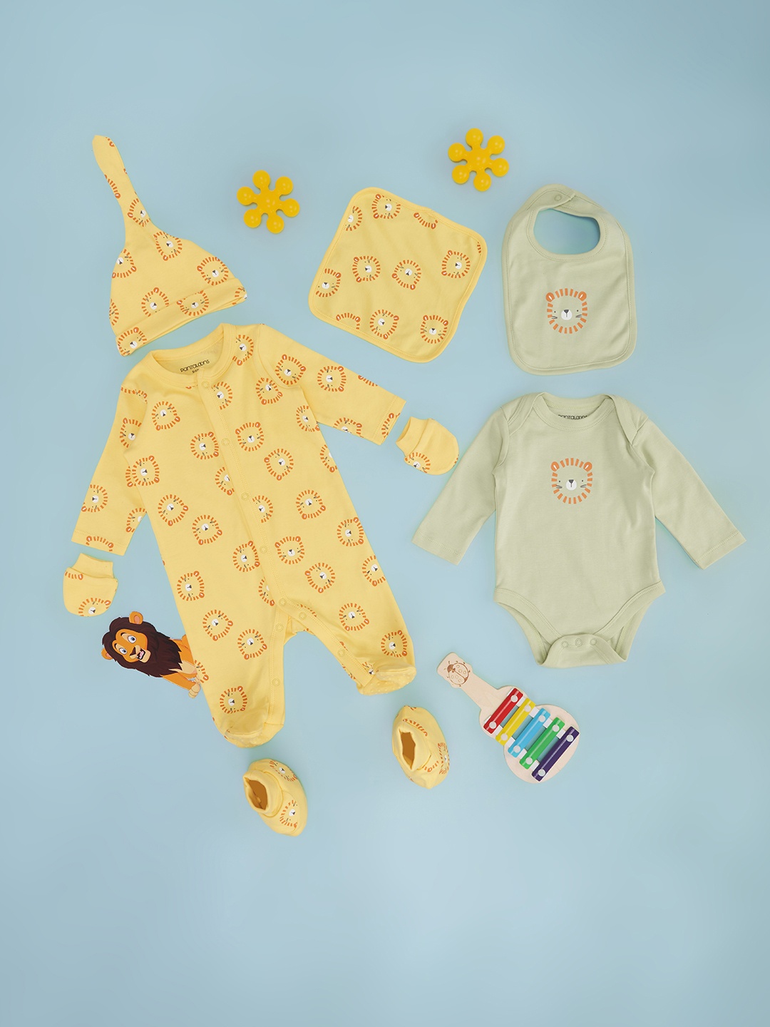 

Pantaloons Baby Boys Pack of 7 Pure Cotton Baby Apparel Gift Set, Yellow