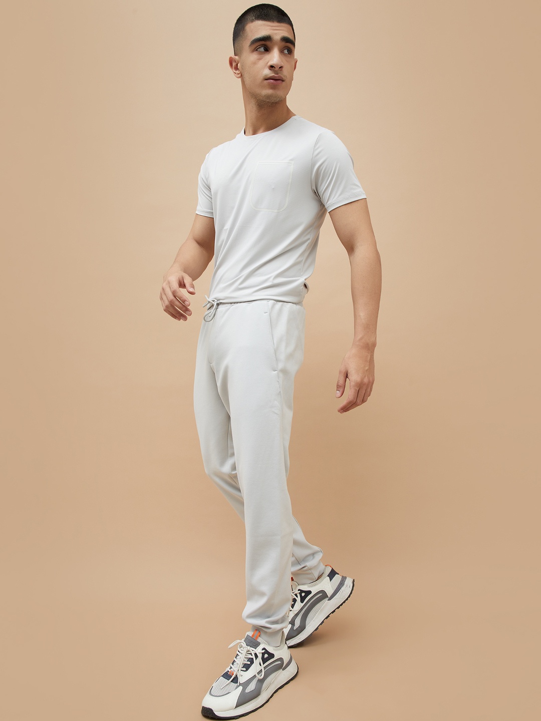 

Kappa Men Mid Rise Joggers, White