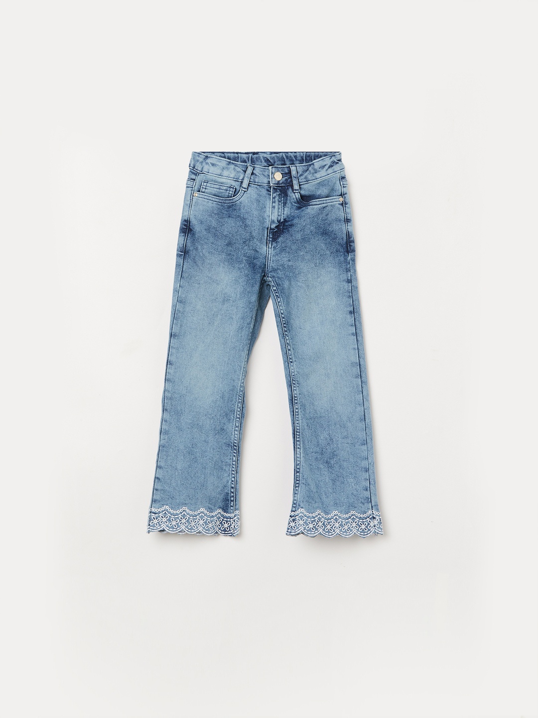 

Fame Forever by Lifestyle Girls Heavy Fade Mid-Rise Jeans, Blue