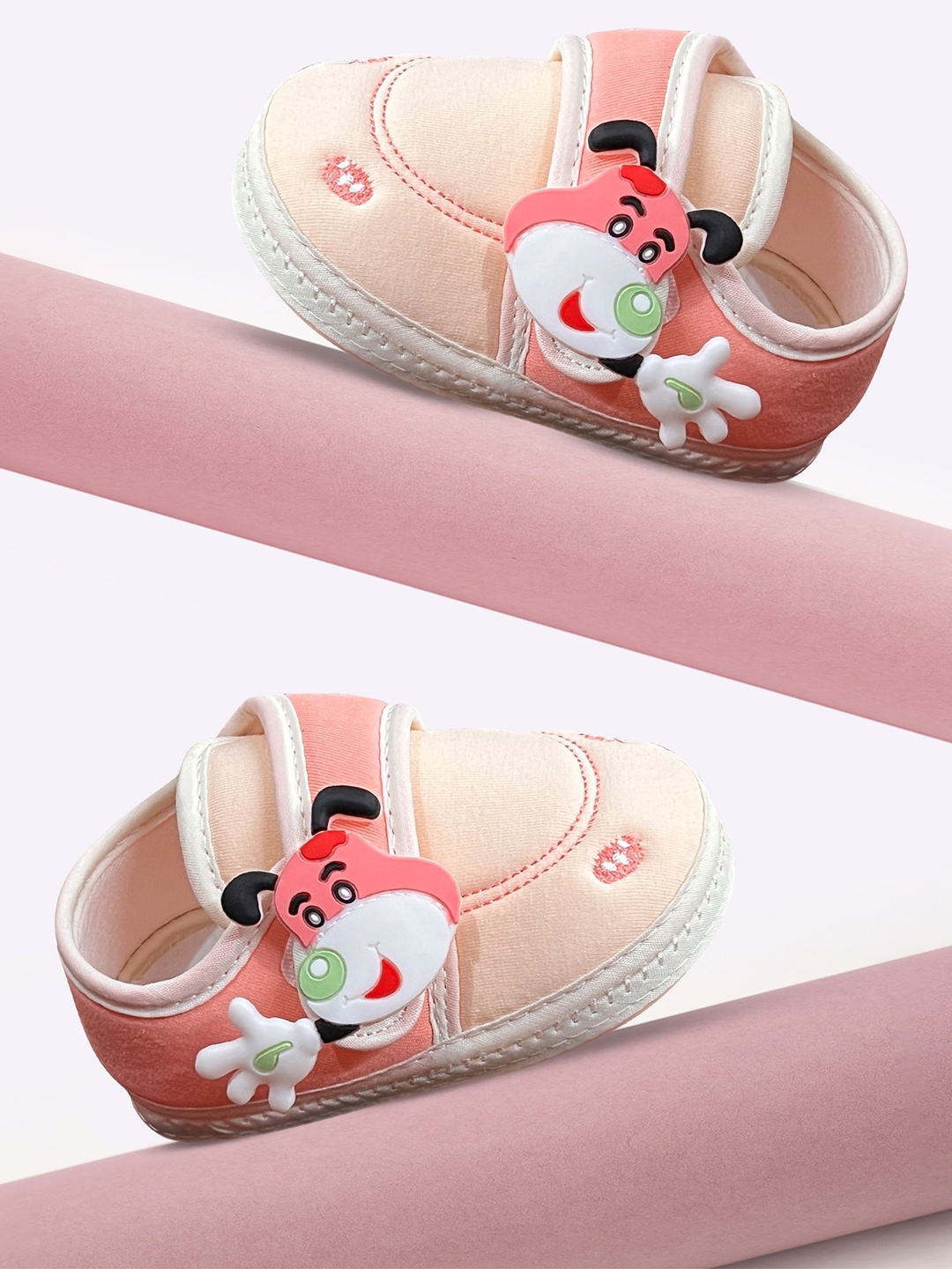 

SooWoo Kids Lightweight Sneakers, Peach