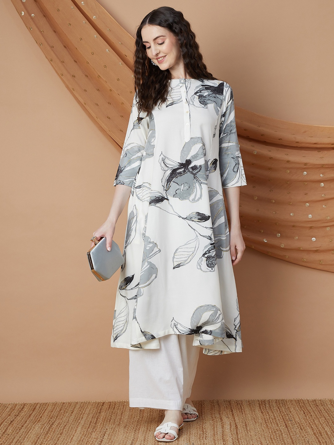 

Melange by Lifestyle Floral Printed Round Neck A-Line Kurta, Beige