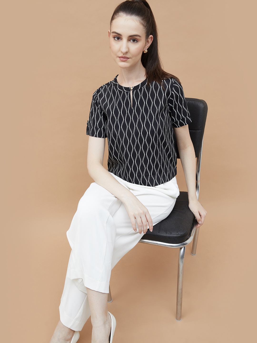 

CODE by Lifestyle Top, Black