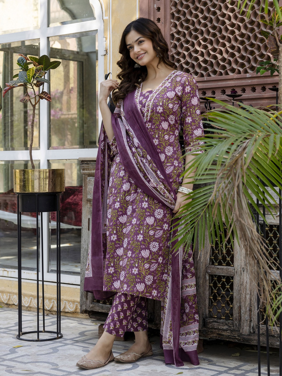 

Ginni Arora Label Floral Printed Square Neck Pure Cotton Kurta With Trousers & Dupatta, Purple