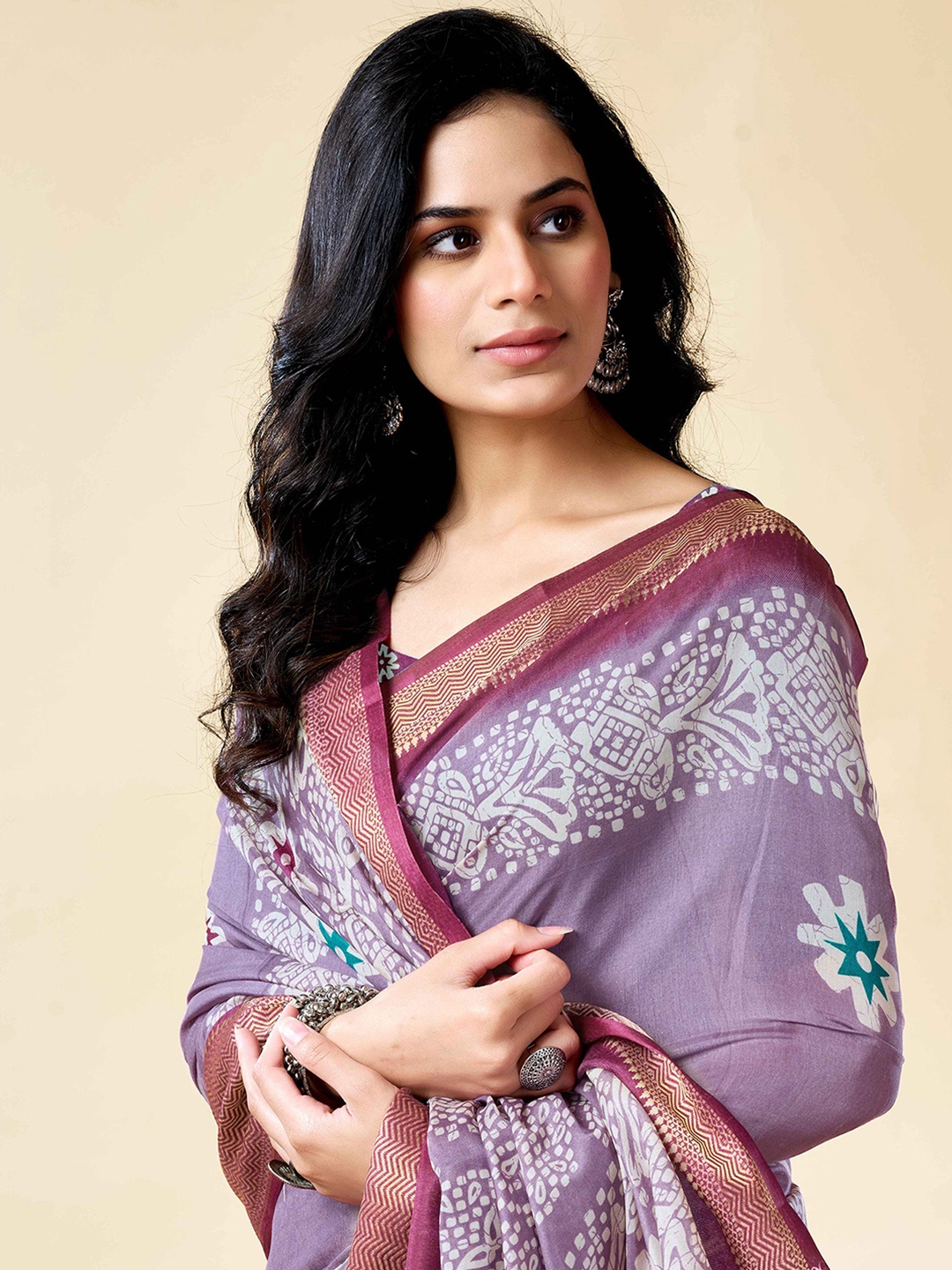 

KALINI Floral Zari Silk Blend Saree, Purple