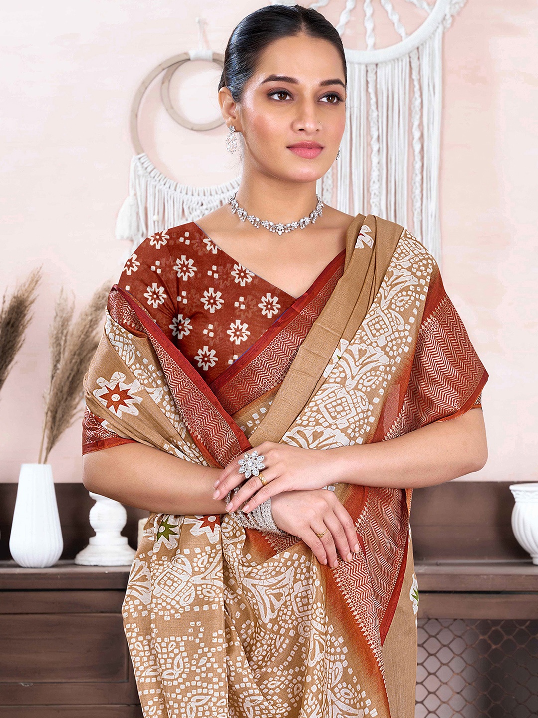 

KALINI Floral Zari Silk Blend Saree, Brown