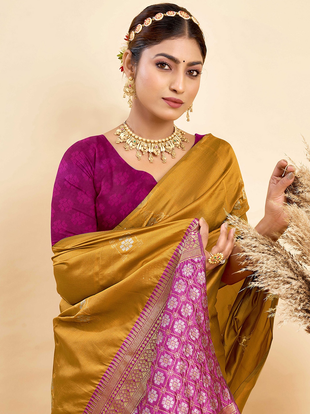 

KALINI Woven Design Zari Silk Blend Kanjeevaram Saree, Yellow