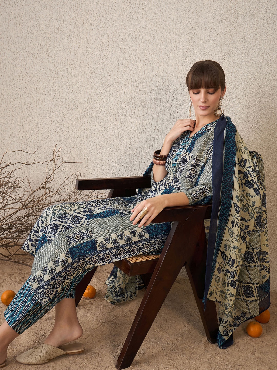 

Indo Era Women Floral Printed Regular Pure Cotton Kurta with Trousers & With Dupatta, Blue