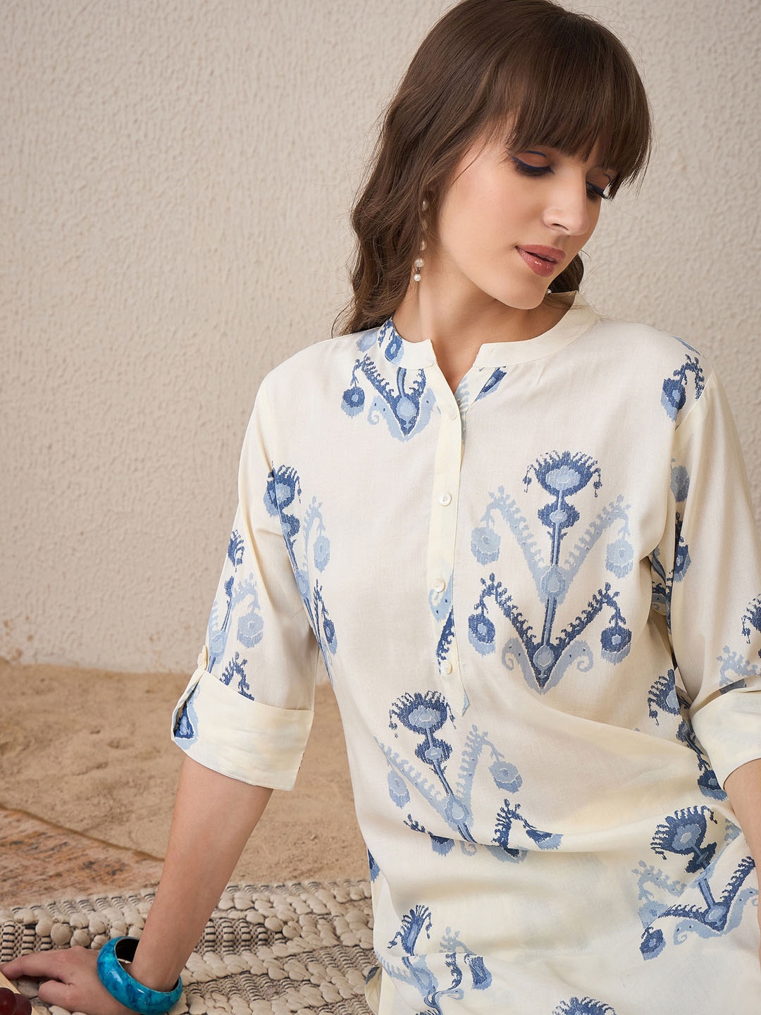 

Indo Era Women Printed Regular Kurta with Trousers, Off white