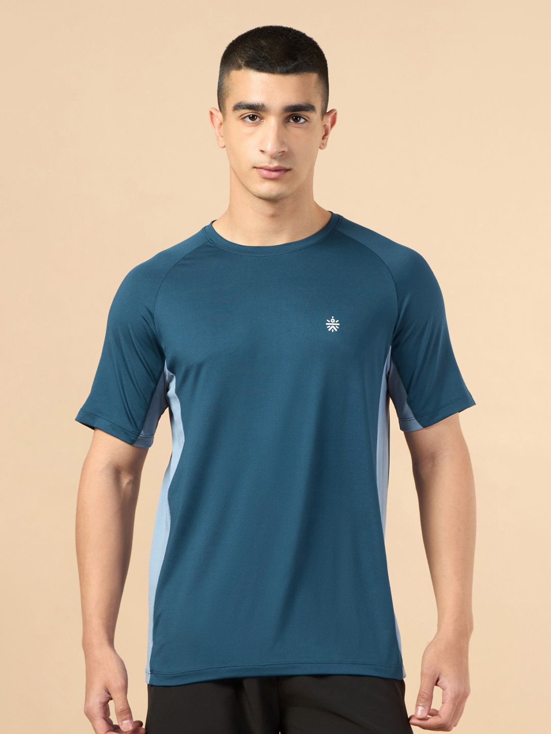 

CULT Men Navy All Round Training T-shirt, Navy blue