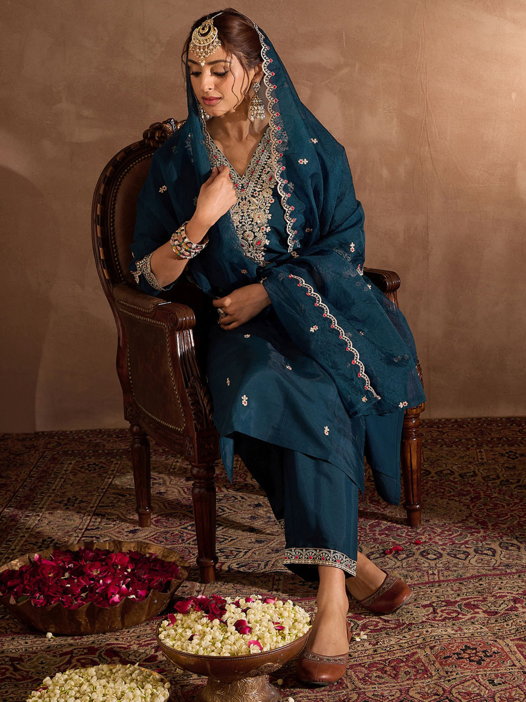 

Indo Era Women Ethnic Motifs Embroidered Regular Sequinned Chanderi Silk Kurta, Teal
