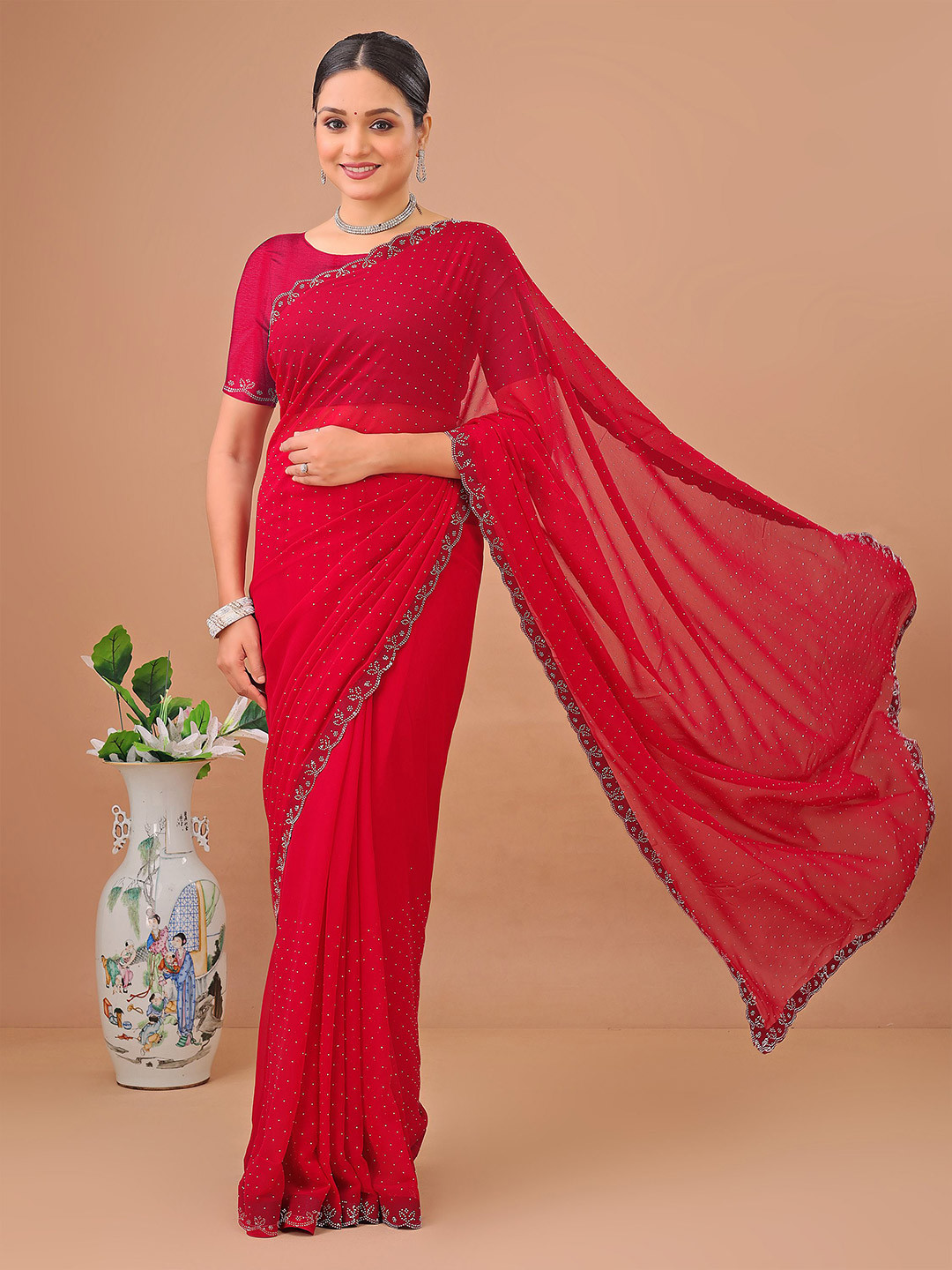 

Leelavati Embellished Beads and Stones Pure Chiffon Saree, Red