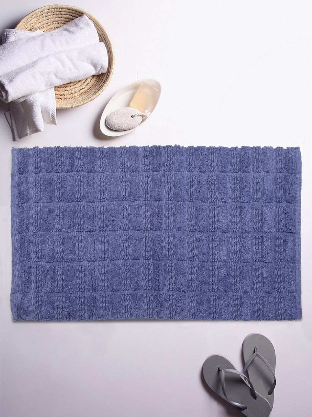 

ROMEE Blue Textured Rectangular Bath Rug