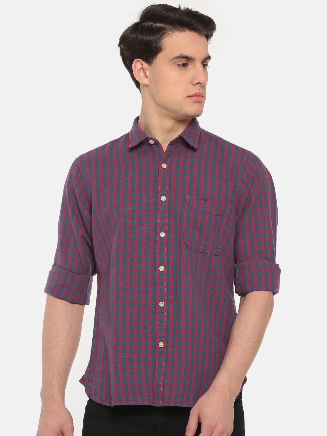 

Pepe Jeans Men Red & Blue Regular Fit Checked Casual Shirt