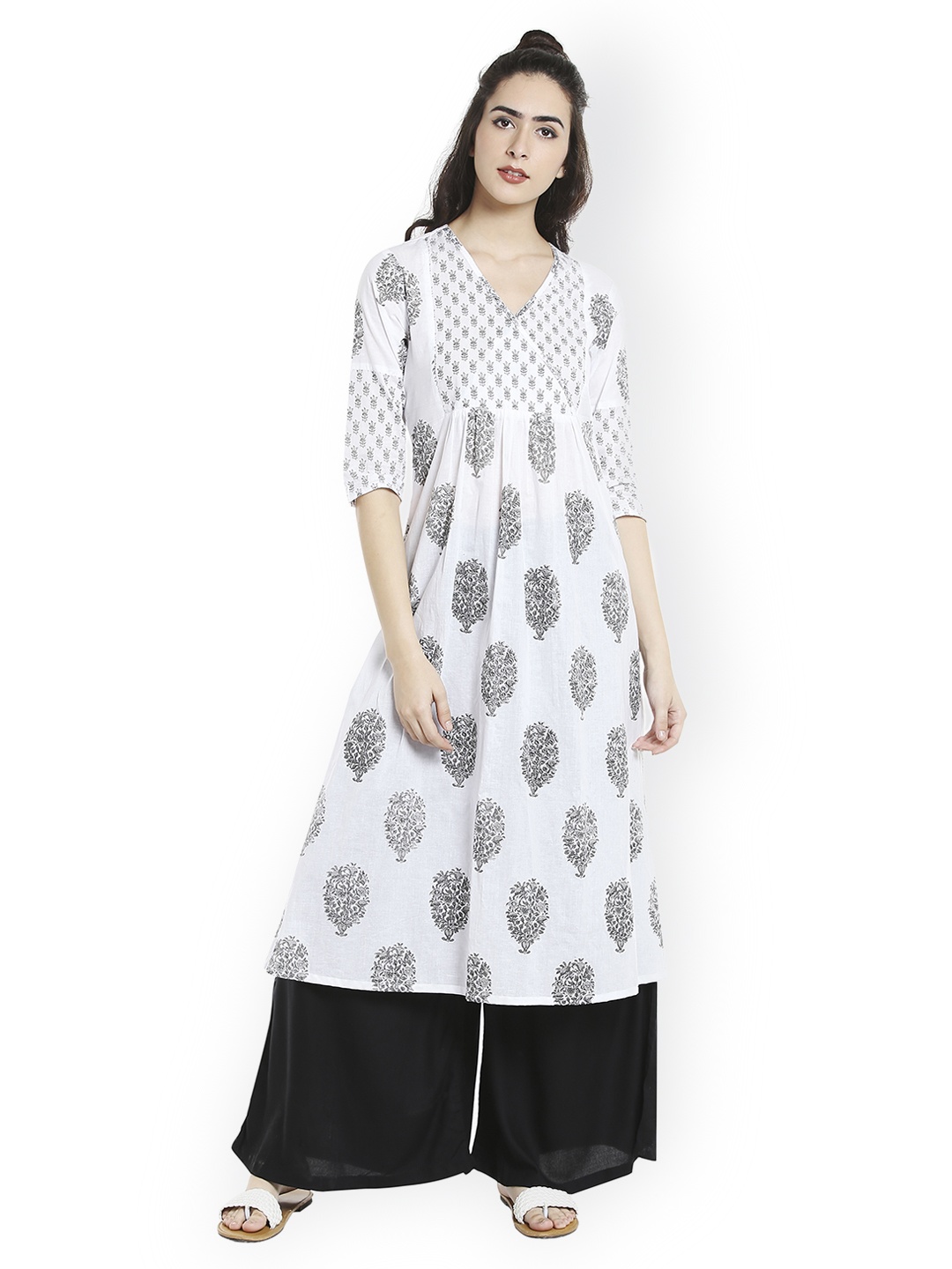 

Desi Weavess Women White Printed A-Line Kurta