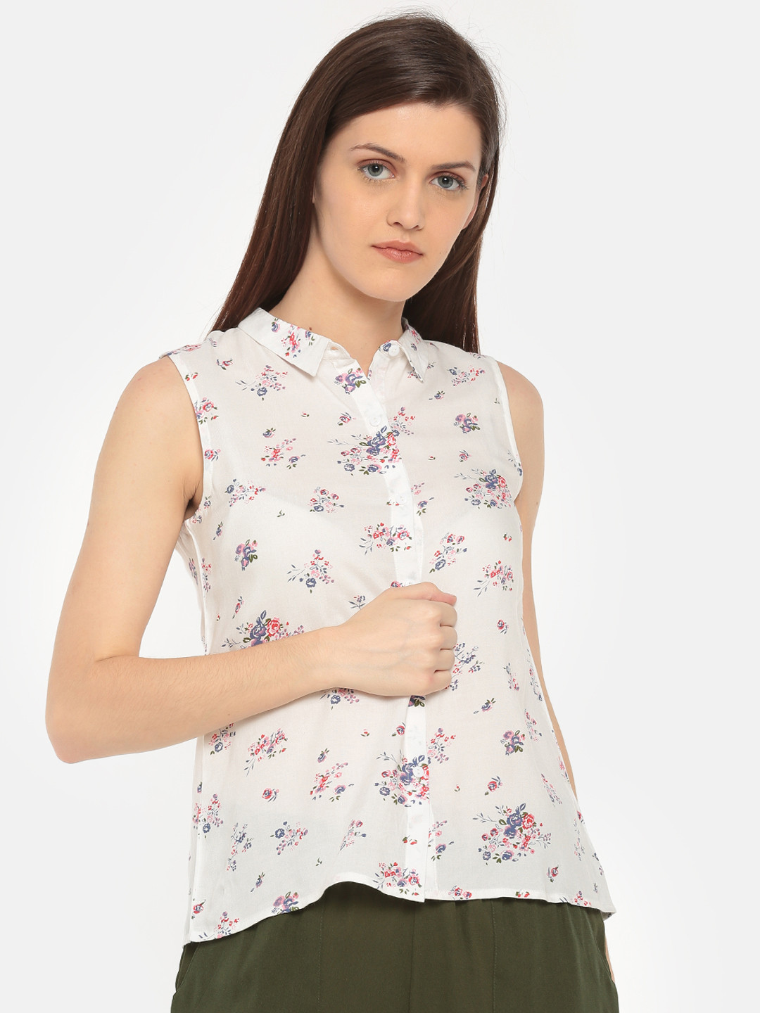 

Sugr Women Off-White Slim Fit Printed Casual Shirt