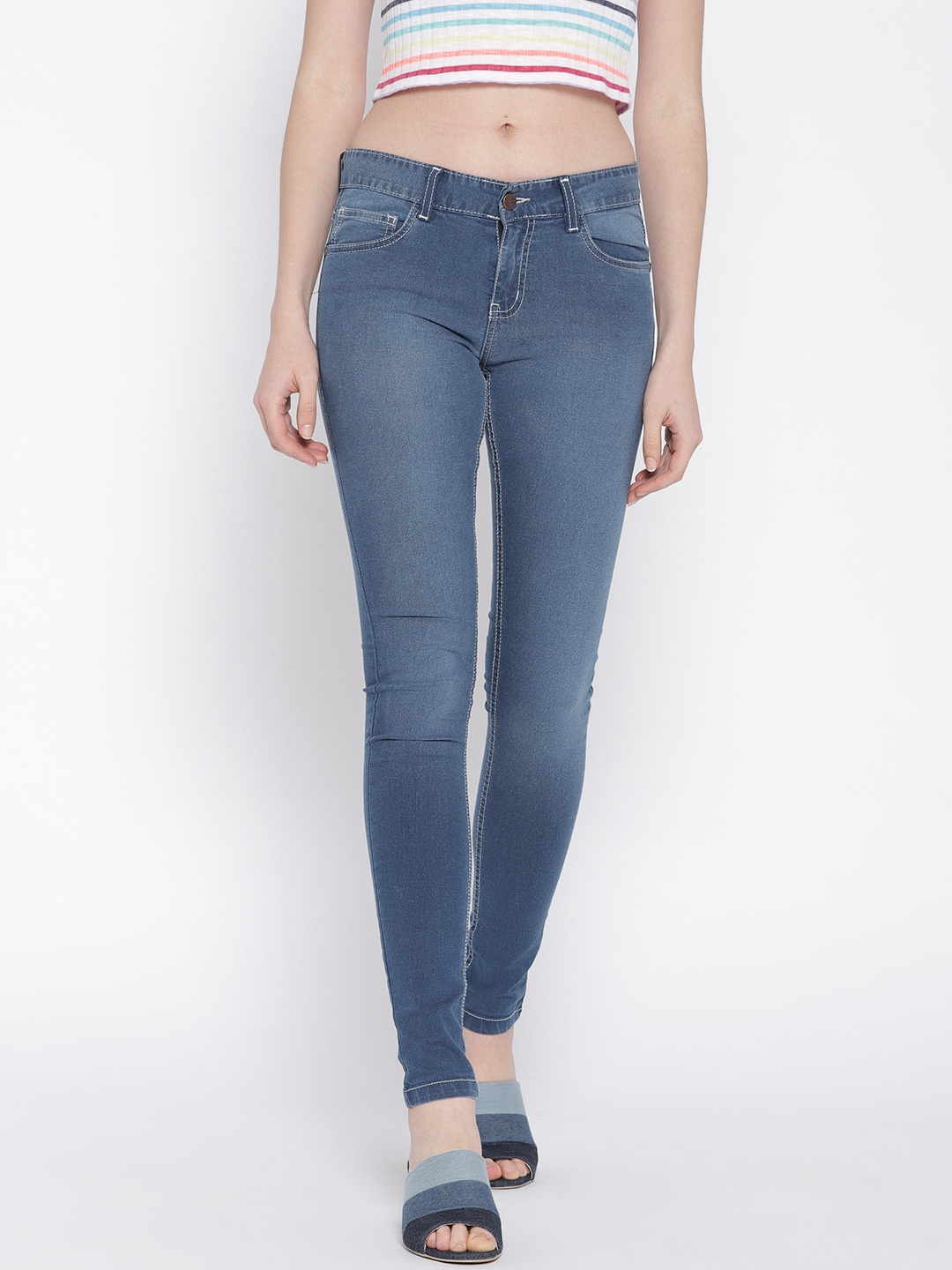 

Newport Women Blue Skinny Fit Mid-Rise Clean Look Stretchable Jeans