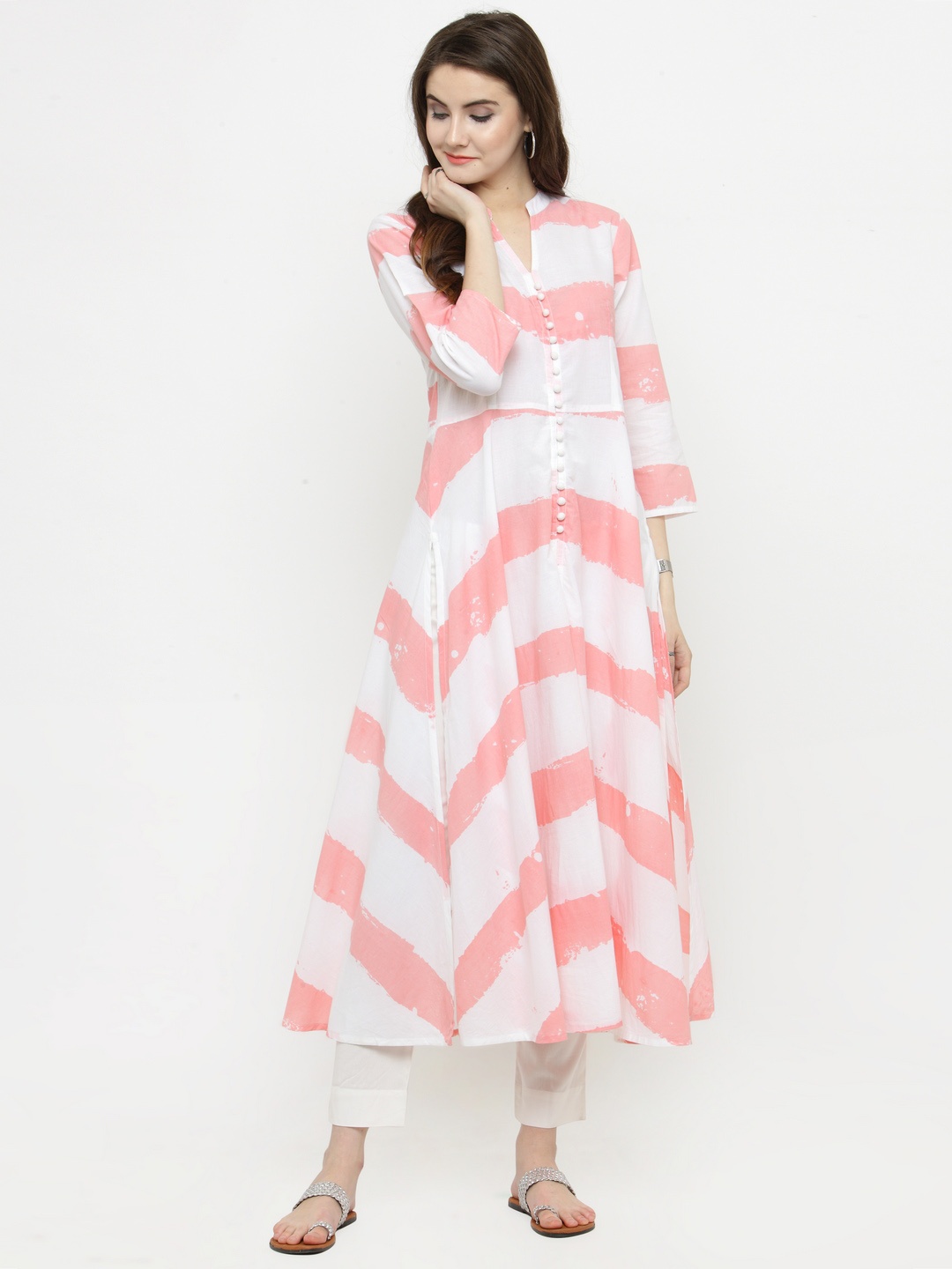 

Varanga Women Off-White Printed A-Line Kurta