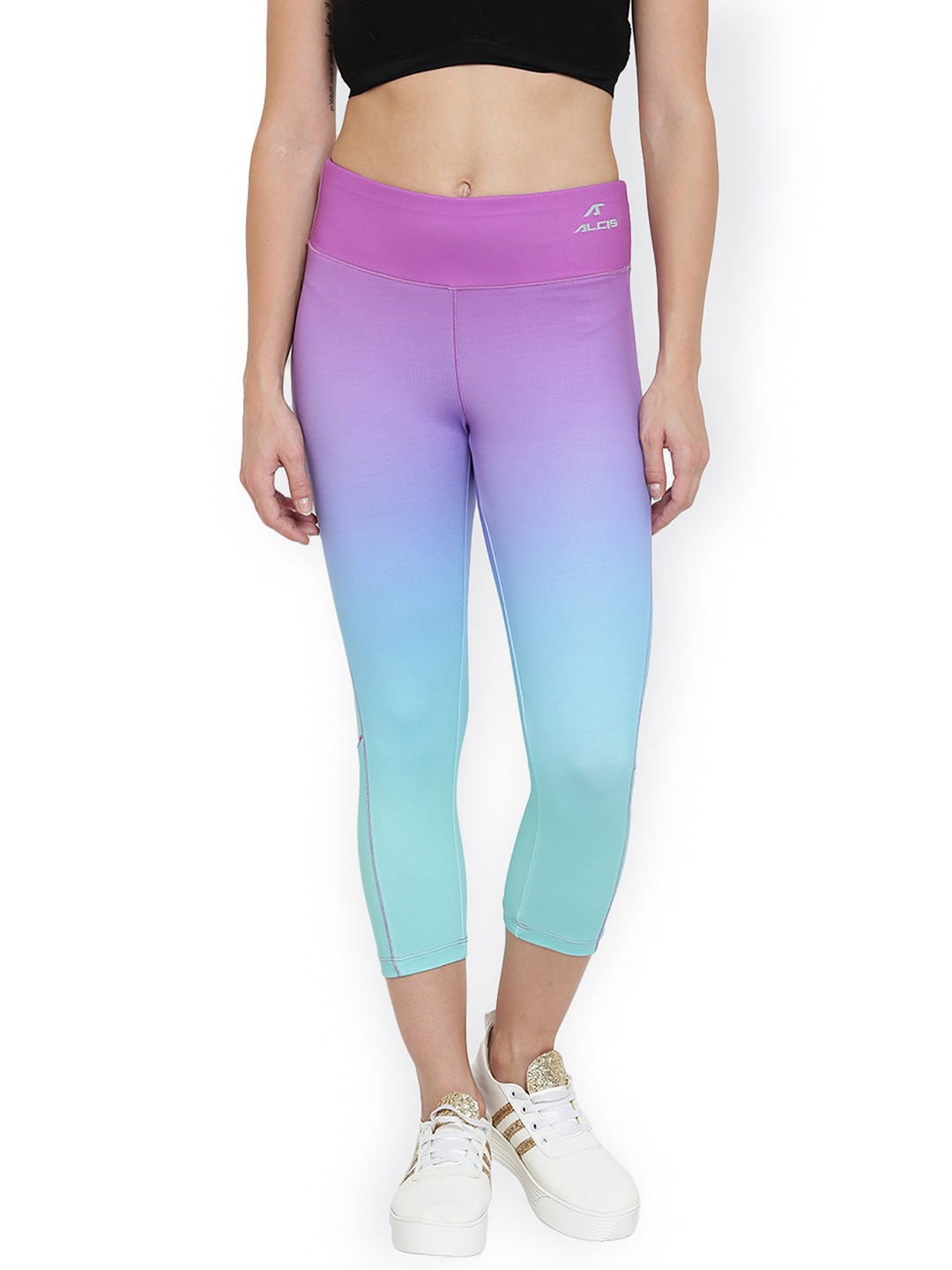 

Alcis Women Blue & Lavender Solid Slim Fit Capris